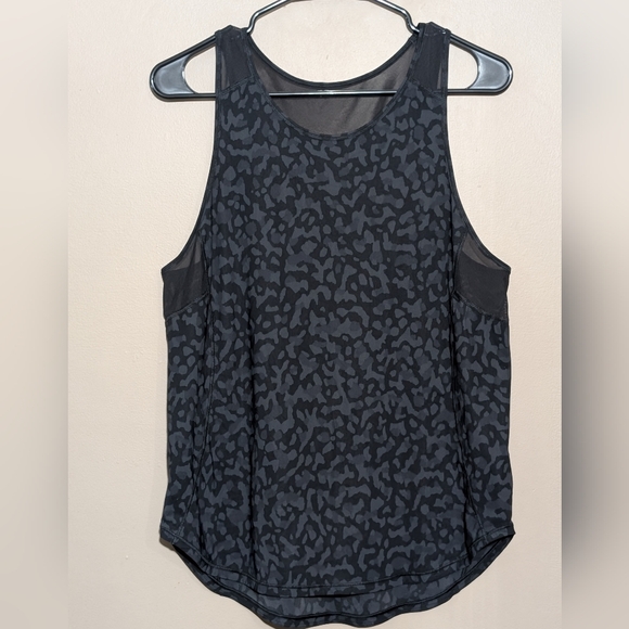 Lululemon Sculpt Tank II, Size:8, Formation Camo Black - Picture 1 of 4